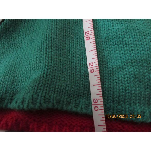 Hooked Up by I.O.T size xs hooded Christmas dress present red green gold - Picture 6 of 9